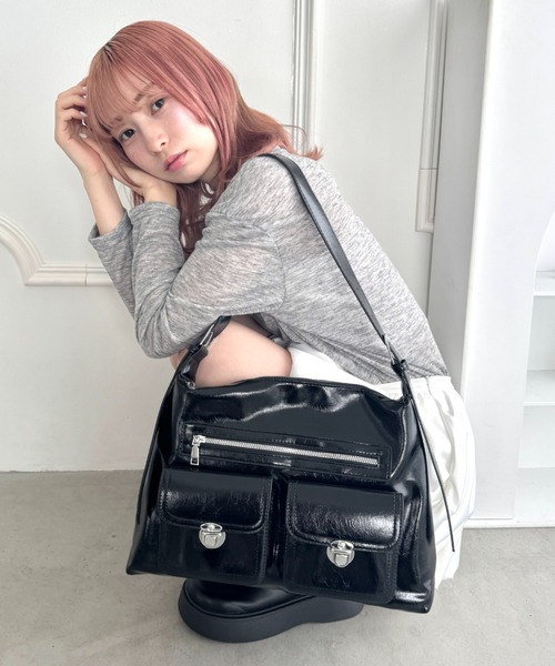 【boohoo】ダブル ポケット ショルダー バッグ 2色 楽天市場】ショルダーバッグ ダブルポケットの通販
