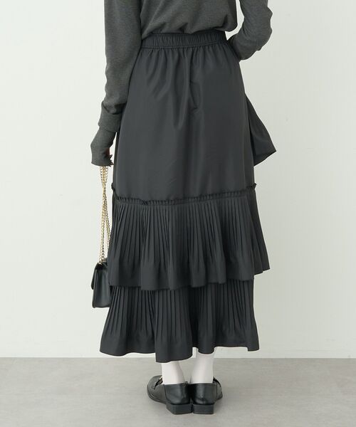 earth music&ecology(アースミュージックアンドエコロジー)の「プリーツティアードスカート(スカート・レディース・モカ/ブラック/ネイビー・FREE)」の19枚目の写真