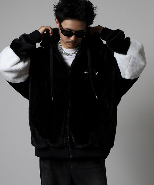 RE730（アールイーセブンサーティー）の「Eco Fur Cat Ear Blouson Hoodie / エコファー猫耳ファーブルゾン フーディー unisex（ブルゾン・メンズ・ブラック/ベージュ・L/M）」の8枚目の写真