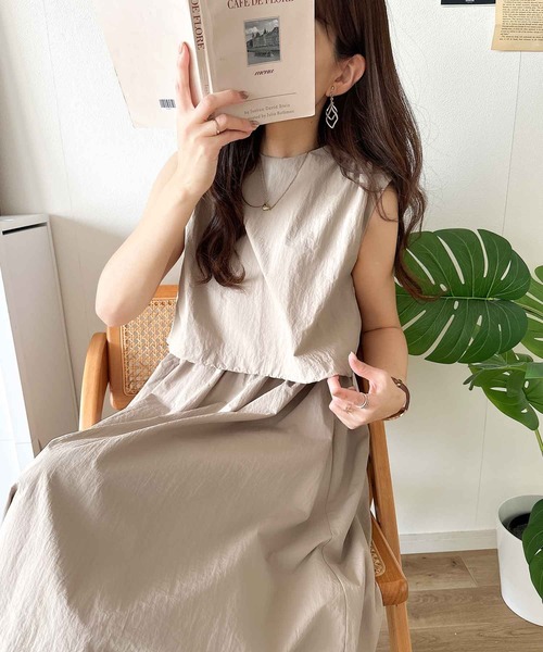 classicalelf(クラシカルエルフ)の「1枚で即お洒落見え。セットアップ風Aラインノースリーブロングワンピース(ワンピース・レディース・ブラック/アイボリー/ベージュ・LARGE/MEDIUM/SMALL/X-LARGE)」の7枚目の写真