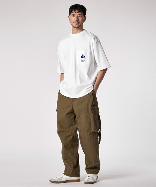 LANVIN en Bleu（ランバンオンブルー）の「【LANVIN en Bleu ESSENTIAL】BERGER / ”マルグリット” ポケットTシャツ（Tシャツ/カットソー・メンズ・ネイビー/ベージュ/ホワイト/ブラック・SMALL/MEDIUM/LARGE/X-LARGE/XX-LARGE）」の22枚目の写真