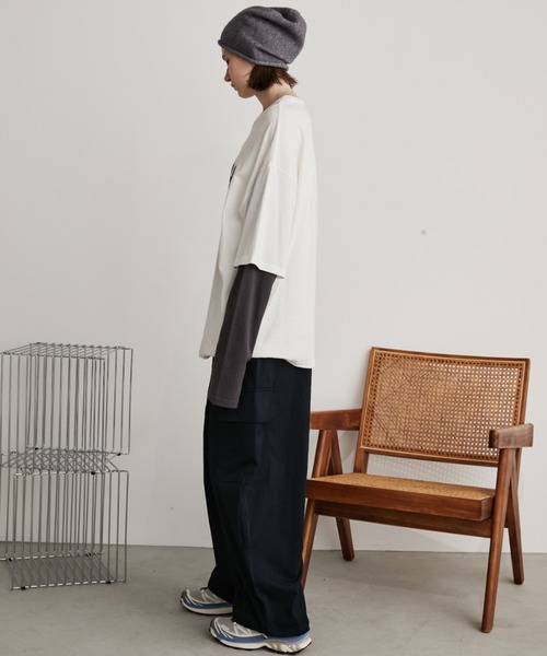 Auntie Rosa Holiday(アンティローザホリデー)の「ロゴルーズレイヤードロンTEE(Tシャツ/カットソー・レディース・オフホワイト/チャコールグレー・FREE)」の17枚目の写真