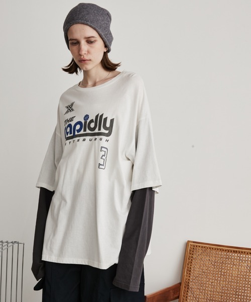 Auntie Rosa Holiday(アンティローザホリデー)の「ロゴルーズレイヤードロンTEE(Tシャツ/カットソー・レディース・オフホワイト/チャコールグレー・FREE)」の12枚目の写真