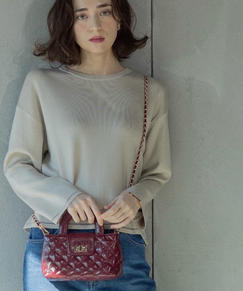 OPAQUE.CLIP（オペークドットクリップ）の「ラメシアーラインニット【洗濯機洗い可】（ニット/セーター・レディース・グリーン系5/ベージュ系その他7/オレンジ系4/ホワイト系6/ネイビー系5・40/38/36/42）」の3枚目の写真