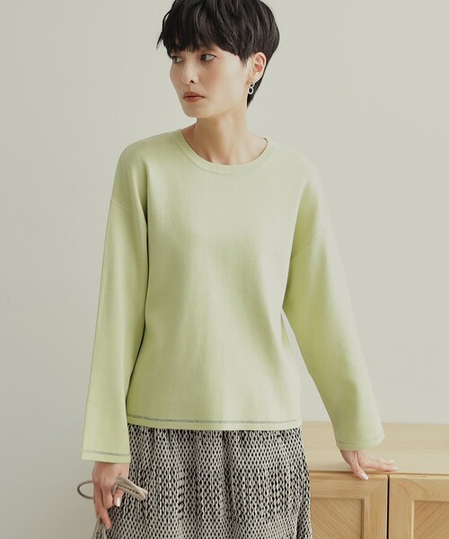 OPAQUE.CLIP（オペークドットクリップ）の「ラメシアーラインニット【洗濯機洗い可】（ニット/セーター・レディース・グリーン系5/ベージュ系その他7/オレンジ系4/ホワイト系6/ネイビー系5・40/38/36/42）」の8枚目の写真