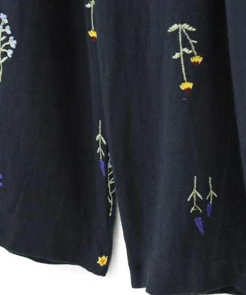 チチカカ（チチカカ）の「フルール刺繍パンツ【WEB限定】（その他パンツ・レディース・ネイビー/ベージュ/グリーン・FREE）」の19枚目の写真