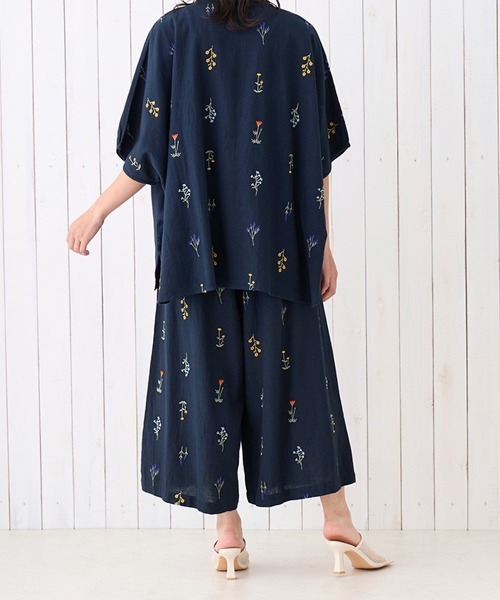 チチカカ（チチカカ）の「フルール刺繍パンツ【WEB限定】（その他パンツ・レディース・ネイビー/ベージュ/グリーン・FREE）」の8枚目の写真