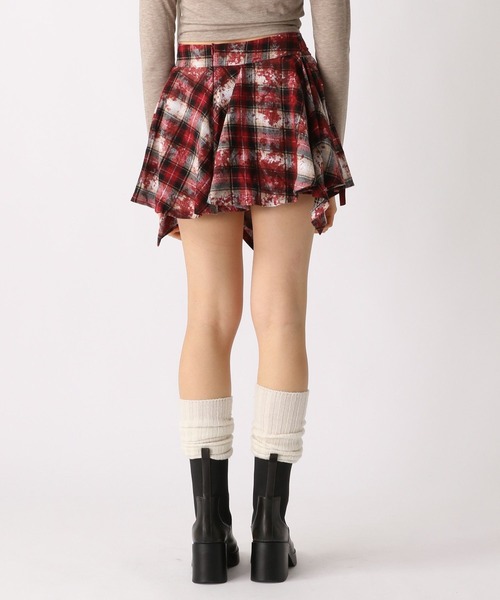 FOREVER 21（フォーエバー トゥエンティーワン）の「【2025SS】アシメチェックミニスカート（スカート・レディース・ベージュ/レッド・FREE）」の18枚目の写真