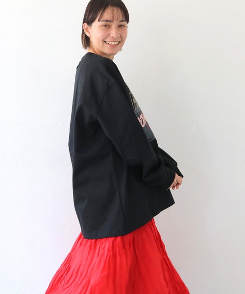 HER CLOSET(ハークローゼット)の「【shemoshelly】Neon Moonオーバーサイズグラフィック ロンT(Tシャツ/カットソー・レディース・ブラック/ホワイト・FREE)」の12枚目の写真