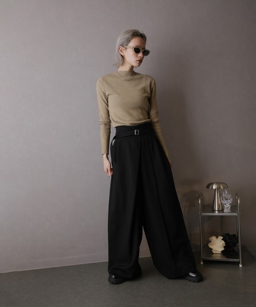 Doula Doula(ドゥーラドゥーラ)の「ハカマタックワイドパンツ(その他パンツ・レディース・ベージュ/ブラック/ライトグレー/ブラウン・マルチサイズ)」の12枚目の写真