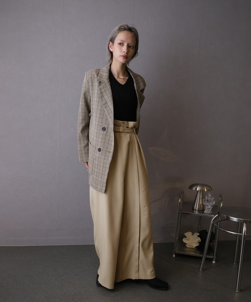 Doula Doula(ドゥーラドゥーラ)の「ハカマタックワイドパンツ(その他パンツ・レディース・ベージュ/ブラック/ライトグレー/ブラウン・マルチサイズ)」の5枚目の写真