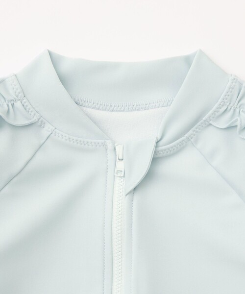 green label relaxing（グリーンレーベルリラクシング）の「GLR フリル マエアキ ラッシュガード/ キッズ 100cm-130cm（水着・キッズ・ライトブルー/ライラック・100cm/110cm/120cm/130cm）」の8枚目の写真