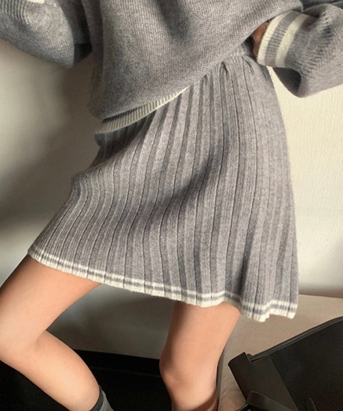 Teem Store(チームストア)の「セットアップ 配色ラインポロサマーニット プリーツスカート(スカート・レディース・グレー/アイボリー/ブラック・F)」の20枚目の写真