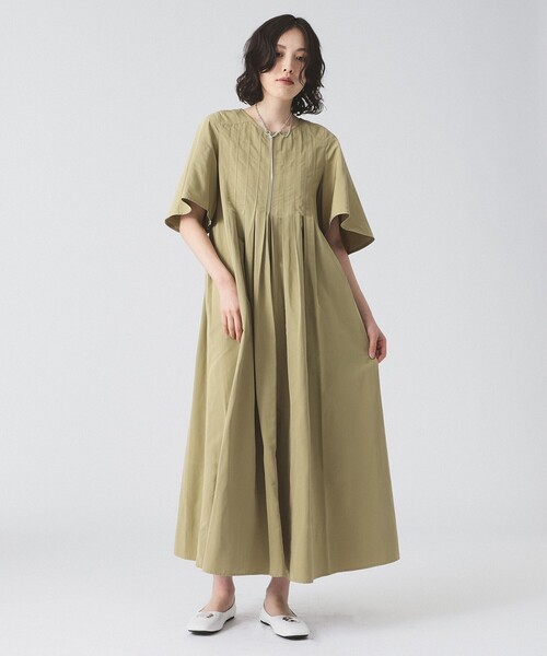 Ray BEAMS（レイビームス）の「RBS / フロント タック バック リボン ワンピース（ワンピース・レディース・ブラック/オリーブ・ONE SIZE）」の7枚目の写真