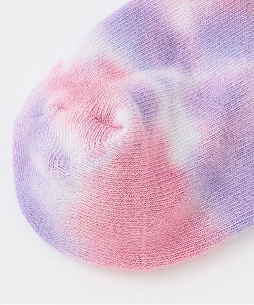 X-girl Stages(エックスガールステージス)の「ロゴ刺しゅうタイダイルーズソックス(ソックス/靴下・キッズ・カラフル・15-17cm/17-19cm/13-15cm/19-21cm)」の3枚目の写真