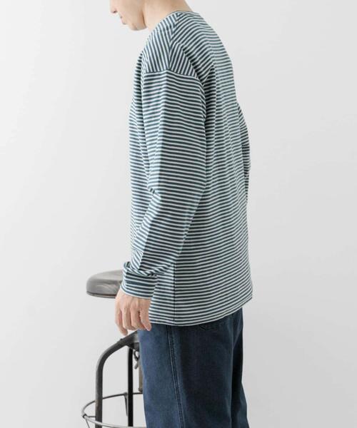 ITEMS URBANRESEARCH(アイテムズ アーバンリサーチ)の「天竺ボーダーロングスリーブカットソー(Tシャツ/カットソー・メンズ・ブルー/チャコールグレー/ブラウン・MEDIUM/LARGE)」の15枚目の写真
