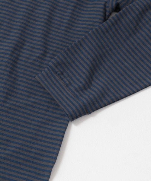 ITEMS URBANRESEARCH（アイテムズ アーバンリサーチ）の「天竺ボーダーロングスリーブカットソー（Tシャツ/カットソー・メンズ・ブルー/チャコールグレー/ブラウン・MEDIUM/LARGE）」の19枚目の写真