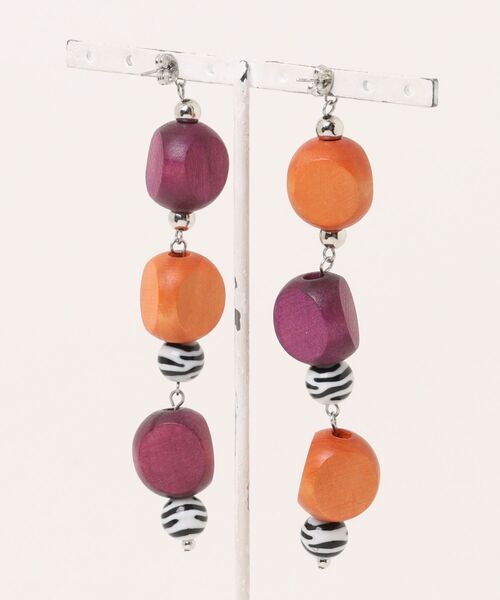 tone（トーン）の「【KKSHOP】高級韓国ウッドパーツピアス(MA)（ピアス（両耳用）・レディース・オレンジ系・FREE）」の2枚目の写真