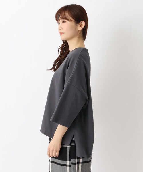 one'sterrace(ワンズテラス)の「ワイドプルオーバー(Tシャツ/カットソー・レディース・ベージュ系その他7/アイボリー系8/ブルー系その他7/ネイビー系5/ブラック系8・02)」の7枚目の写真