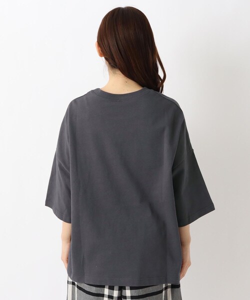 one'sterrace(ワンズテラス)の「ワイドプルオーバー(Tシャツ/カットソー・レディース・ベージュ系その他7/アイボリー系8/ブルー系その他7/ネイビー系5/ブラック系8・02)」の8枚目の写真