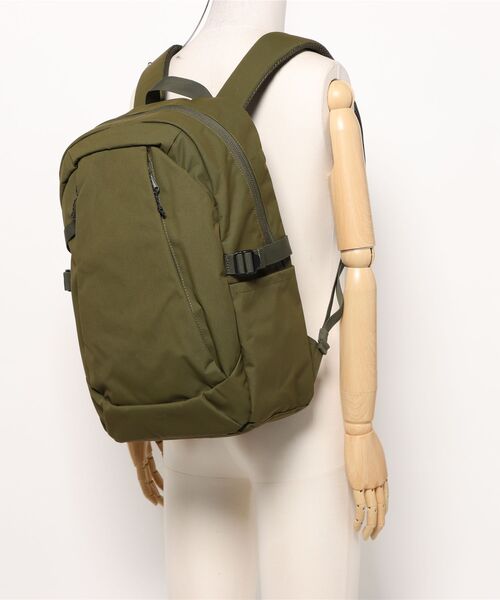 Gramicci(グラミチ)の「【63】【GRAMICCI(グラミチ) 】CORDURA DAY PACK(バックパック/リュック・メンズ・ブラック/オリーブ・FREE)」の3枚目の写真