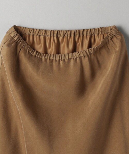 BEAUTY&YOUTH UNITED ARROWS（ビューティーアンドユースユナイテッドアローズ）の「フィブリルキュプラ マーメイドスカート（スカート・レディース・ベージュ/グレー/ブラック/オリーブ/ダークグレー・M/S/XS）」の17枚目の写真