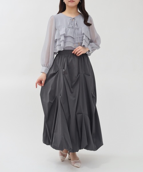 ASTORIA ODIER（アストリアオディール）の「キラキラ柄シアーフリルブラウス（シャツ/ブラウス・レディース・ホワイト/ライトグレー/ピンクベージュ・MEDIUM）」の21枚目の写真