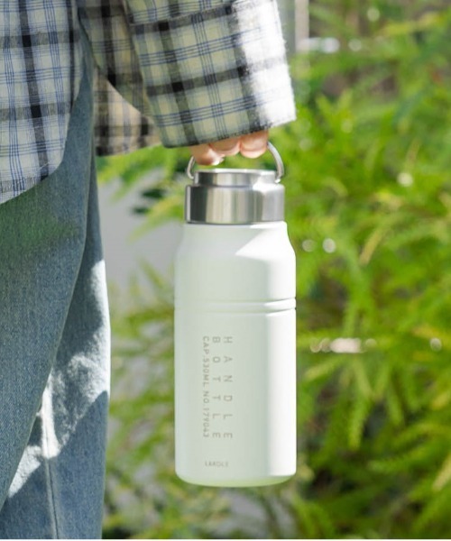 LAKOLE（ラコレ）の「【保温保冷】ハンドル付き真空ボトル(530ml) / 286294（水筒・レディース・チャコール/ホワイト・FREE）」の21枚目の写真