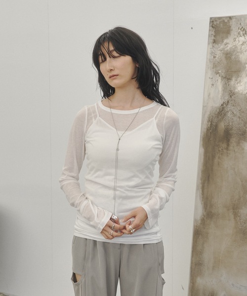 Lutim by u(ルチバイユー)の「Sheer rib layered Tunic / レイヤードチュニック(Tシャツ/カットソー・レディース・チャコールグレー/オフホワイト/グレイッシュベージュ・FREE)」の10枚目の写真