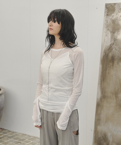 Lutim by u(ルチバイユー)の「Sheer rib layered Tunic / レイヤードチュニック(Tシャツ/カットソー・レディース・チャコールグレー/オフホワイト/グレイッシュベージュ・FREE)」の11枚目の写真