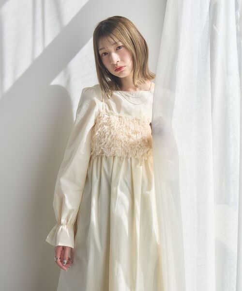 RETRO GIRL（レトロガール）の「フェザービスチェセットOP（ワンピース・レディース・ナチュラル/ライトグレー・FREE）」の5枚目の写真