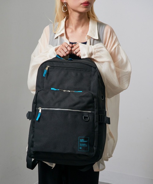 anello(アネロ)の「【anello】GTM0871 バディ 35L大容量多機能リュック(バックパック/リュック・レディース・ブラック/ピンク/ブルー・FREE)」の3枚目の写真