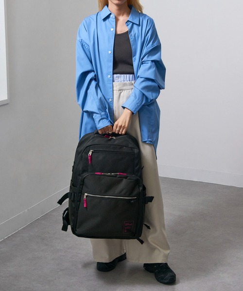 anello(アネロ)の「【anello】GTM0871 バディ 35L大容量多機能リュック(バックパック/リュック・レディース・ブラック/ピンク/ブルー・FREE)」の18枚目の写真