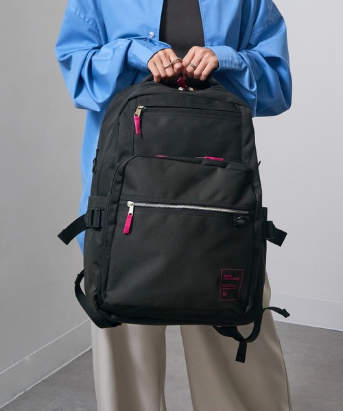 anello(アネロ)の「【anello】GTM0871 バディ 35L大容量多機能リュック(バックパック/リュック・レディース・ブラック/ピンク/ブルー・FREE)」の17枚目の写真