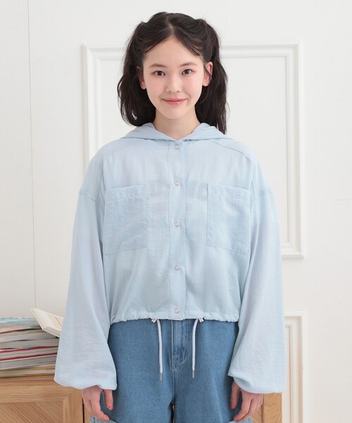 PINK-latte（ピンクラテ）の「ショート丈ブルゾン（ブルゾン・キッズ・ブラック/ベビーピンク/ライトブルー/オフホワイト・13/16/14/15 ）」の5枚目の写真