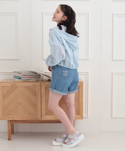 PINK-latte（ピンクラテ）の「ショート丈ブルゾン（ブルゾン・キッズ・ブラック/ベビーピンク/ライトブルー/オフホワイト・13/16/14/15 ）」の15枚目の写真