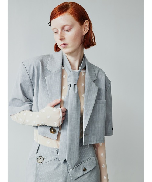 SORIN(ソリン )の「TR Tropical Short Jacket & Tie(テーラードジャケット・レディース・グレー/ダークネイビー/ブラック・38)」の5枚目の写真