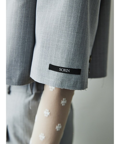 SORIN(ソリン )の「TR Tropical Short Jacket & Tie(テーラードジャケット・レディース・グレー/ダークネイビー/ブラック・38)」の11枚目の写真
