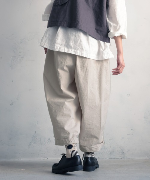 soulberry(ソウルベリー)の「店長がつくったモノトーンな推しパンツ(その他パンツ・レディース・グレイッシュベージュ/ブラック・4L/3L/LL/L/M/S/5L)」の19枚目の写真