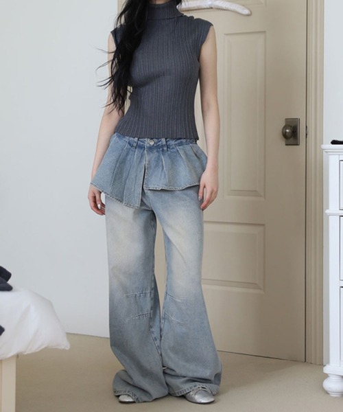 LYEON(リヨン)の「プリーツウエストレイヤードワイドデニムパンツ(その他パンツ・レディース・ブルー・SMALL/MEDIUM/LARGE)」の22枚目の写真