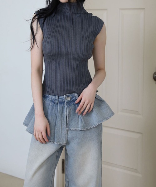 LYEON(リヨン)の「プリーツウエストレイヤードワイドデニムパンツ(その他パンツ・レディース・ブルー・SMALL/MEDIUM/LARGE)」の11枚目の写真
