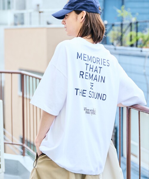 FREAK'S STORE（フリークスストア）の「限定展開 ビッグシルエット ワンポイント刺繍 バックプリント ヘムコード ポケットTシャツ（Tシャツ/カットソー・メンズ・グレー/チャコールグレー/ホワイト/ネイビー・SMALL/MEDIUM/LARGE）」の14枚目の写真