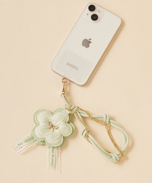 SNIDEL（スナイデル）の「【BOUQUET OF JOY】フラワーチャーム（チャーム・レディース・ミント/ピンク/アイボリー/ブルー・FREE）」の2枚目の写真