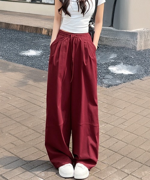 Miniministore(ミニミニストア)の「ワイドパンツハイウエストストレートパンツ(スウェットパンツ・レディース・ライトイエロー/ライトグレー/ブラック/ホワイト/レッド/キャメル・FREE)」の6枚目の写真