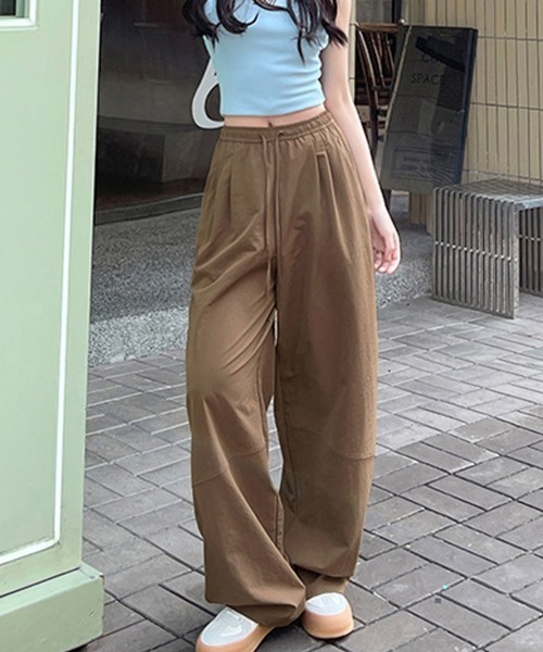 Miniministore(ミニミニストア)の「ワイドパンツハイウエストストレートパンツ(スウェットパンツ・レディース・ライトイエロー/ライトグレー/ブラック/ホワイト/レッド/キャメル・FREE)」の11枚目の写真