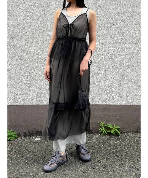 LAGUNAMOON（ラグナムーン）の「レイヤードチュールキャミワンピース（ワンピース・レディース・ネイビー/ブラック・SMALL/MEDIUM）」の2枚目の写真