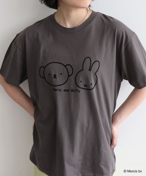 Miffy( ミッフィー)の「【miffy/ミッフィー】ミッフィーandボリスフロッキープリント半袖Tシャツ(Tシャツ/カットソー・レディース・チャコール/ベージュ・M~L/LL~3L)」の10枚目の写真
