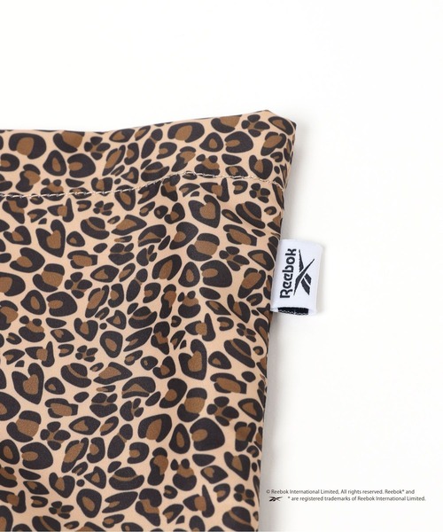 FOREVER 21（フォーエバー トゥエンティーワン）の「【Reebok（リーボック）】ロゴトートバッグ（トートバッグ・レディース・ピンク/レオパード・FREE）」の9枚目の写真