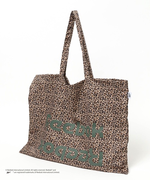 FOREVER 21（フォーエバー トゥエンティーワン）の「【Reebok（リーボック）】ロゴトートバッグ（トートバッグ・レディース・ピンク/レオパード・FREE）」の10枚目の写真