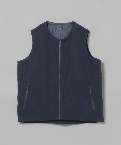 BEAMS GOLF（ビームスゴルフ）の「B.G.THREE / ALL-TIME ノーカラー パデットベスト（ベスト・メンズ・ネイビー/ブラック・X-LARGE/MEDIUM/LARGE）」の2枚目の写真